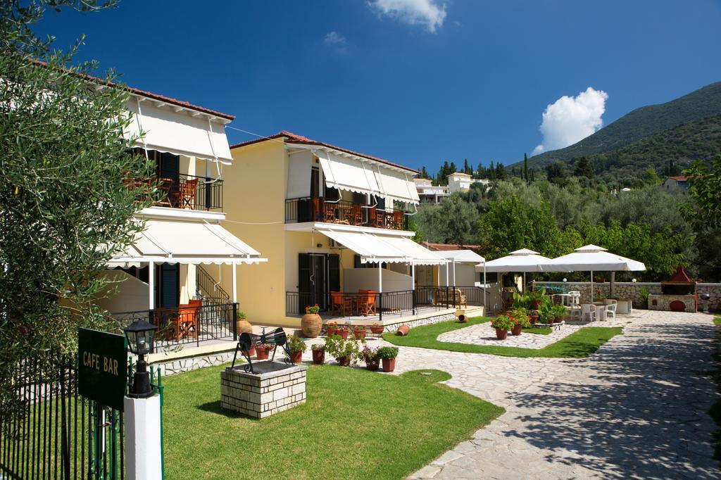 Natasa Studios Mikros Gialos Exterior photo